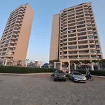 Condominio Beach Village