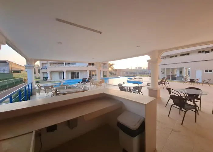 Condominio Beach Village